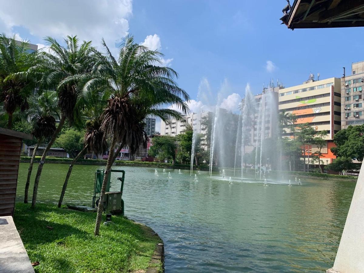 星霖之家 Apartment Đài Trung Ngoại thất bức ảnh